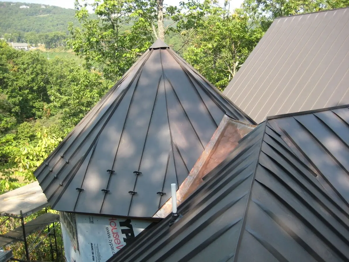 Professional Roof Tarp Installation by Craftsman Roofing in Rancho Cordova